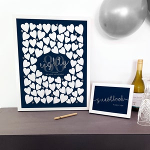 Bleu marine et argent 80e anniversaire décoration livre d'or signe affiche hommes, cadeau grand-père 80 choses que nous aimons chez vous coeurs imprimable