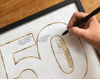 Zaloguj się na imprezę z okazji 50. rocznicy ślubu | Obchody 50. rocznicy ślubu | Złota złota ramka na podpis do księgi gości w kształcie cyfry | Do druku