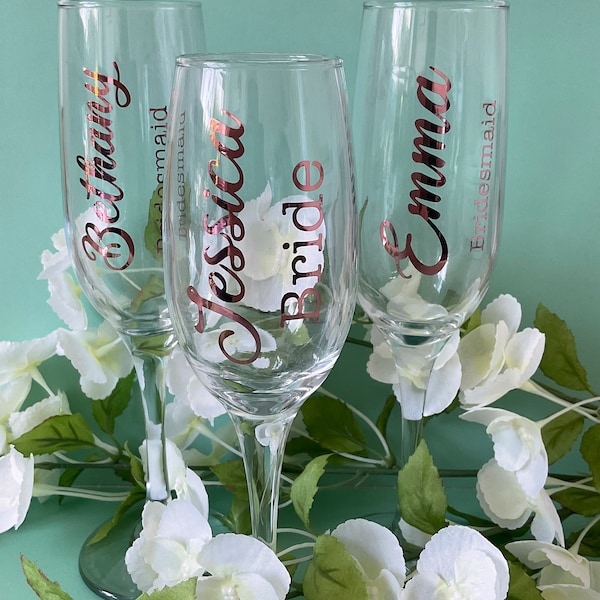 Bridal party champagne glasses, personalised champagne flute Bride, Bridesmaid, mother of the bride