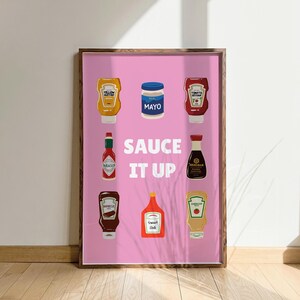 Stampa artistica da parete per cucina "Salsa it up" in rosa, arte per cibo e bevande, amanti delle salse, decorazioni per la casa, poster originali, frasi e detti
