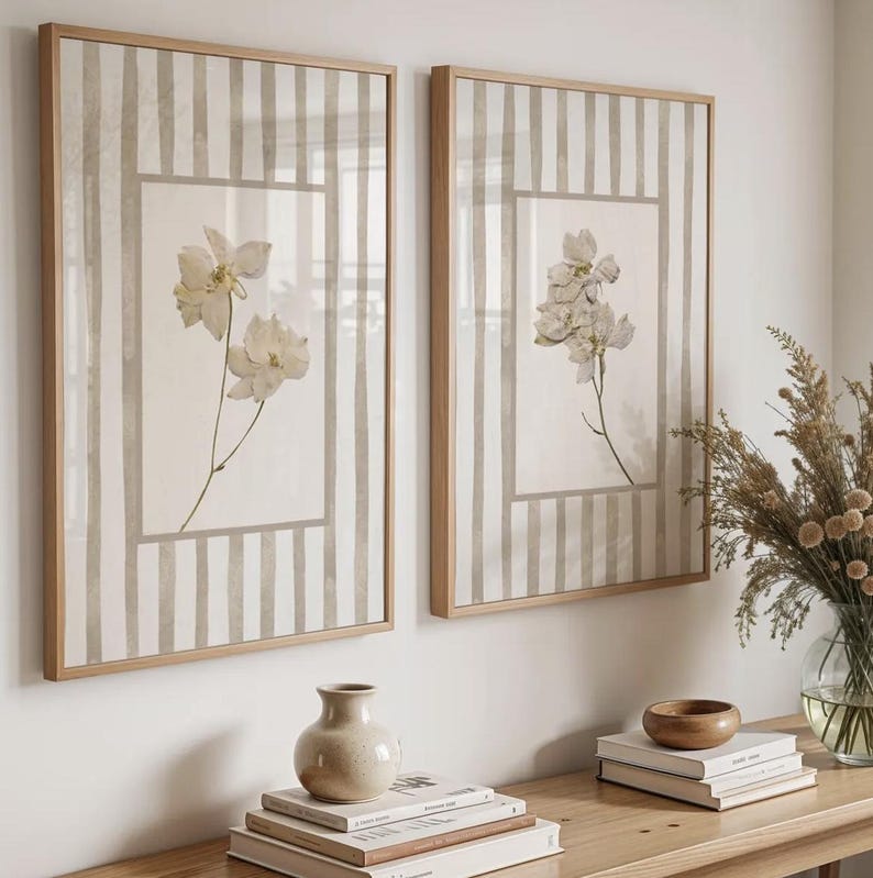 Lot de 2 d'impressions d'art murales florales vert sauge : décoration botanique de style cottage Beige