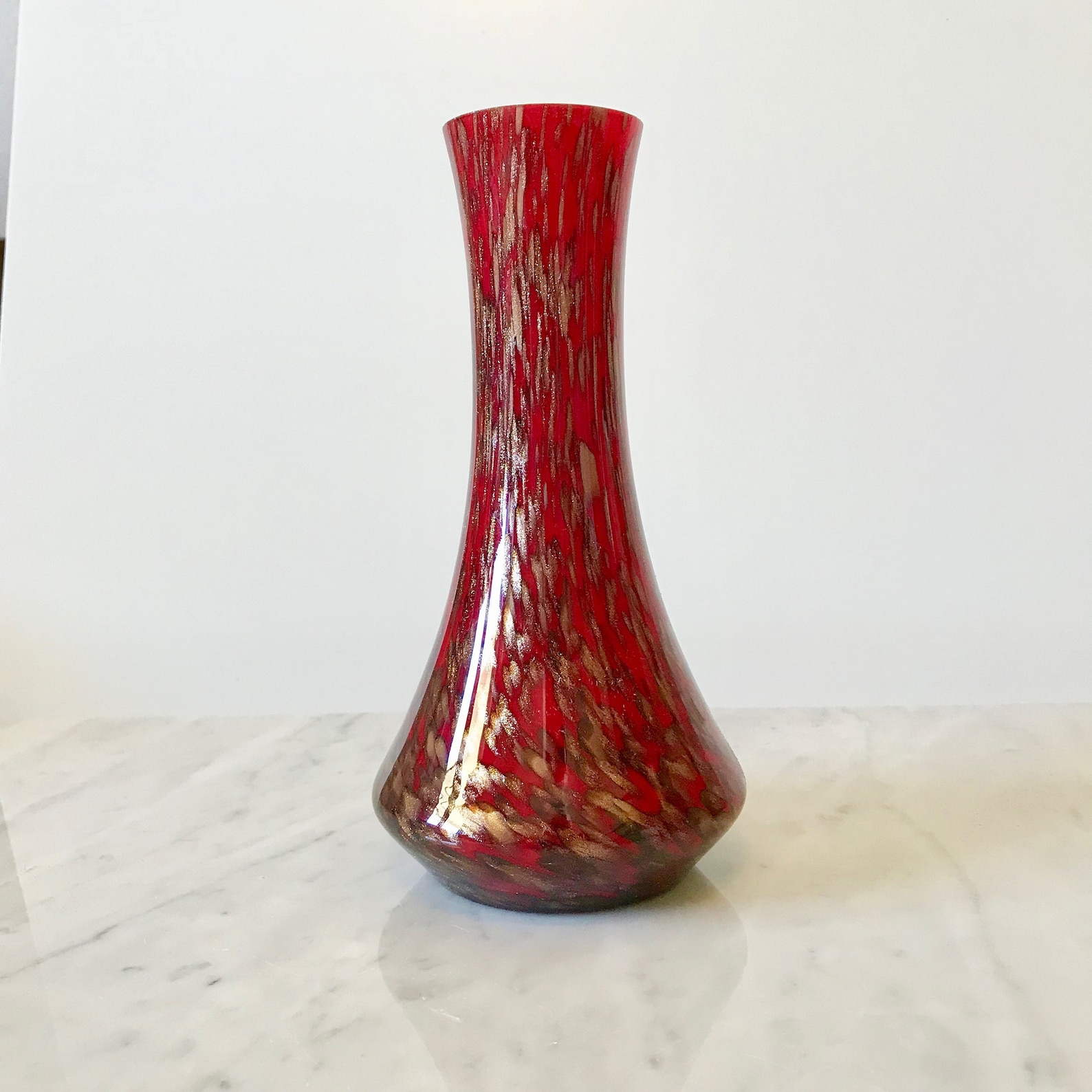 Vase en verre rouge vintage avec taches dor Bouche soufflée Etsy France