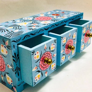 Hand Painted Wooden Trinket Box, Jewelery Box, Floral Keepsake Chest, Customised Trinket Box, Gift item, Multi Compartment Storage