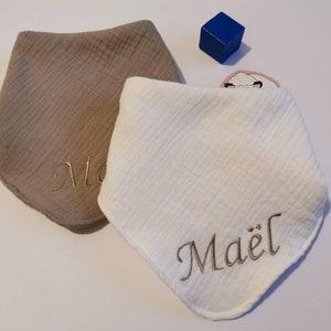 Bavaglino personalizzato, Bavaglino impermeabile ricamato, Bandana con monogramma, Bavaglino reversibile, Bavaglino Dribble in doppia garza di cotone, Bavaglino sbavante.