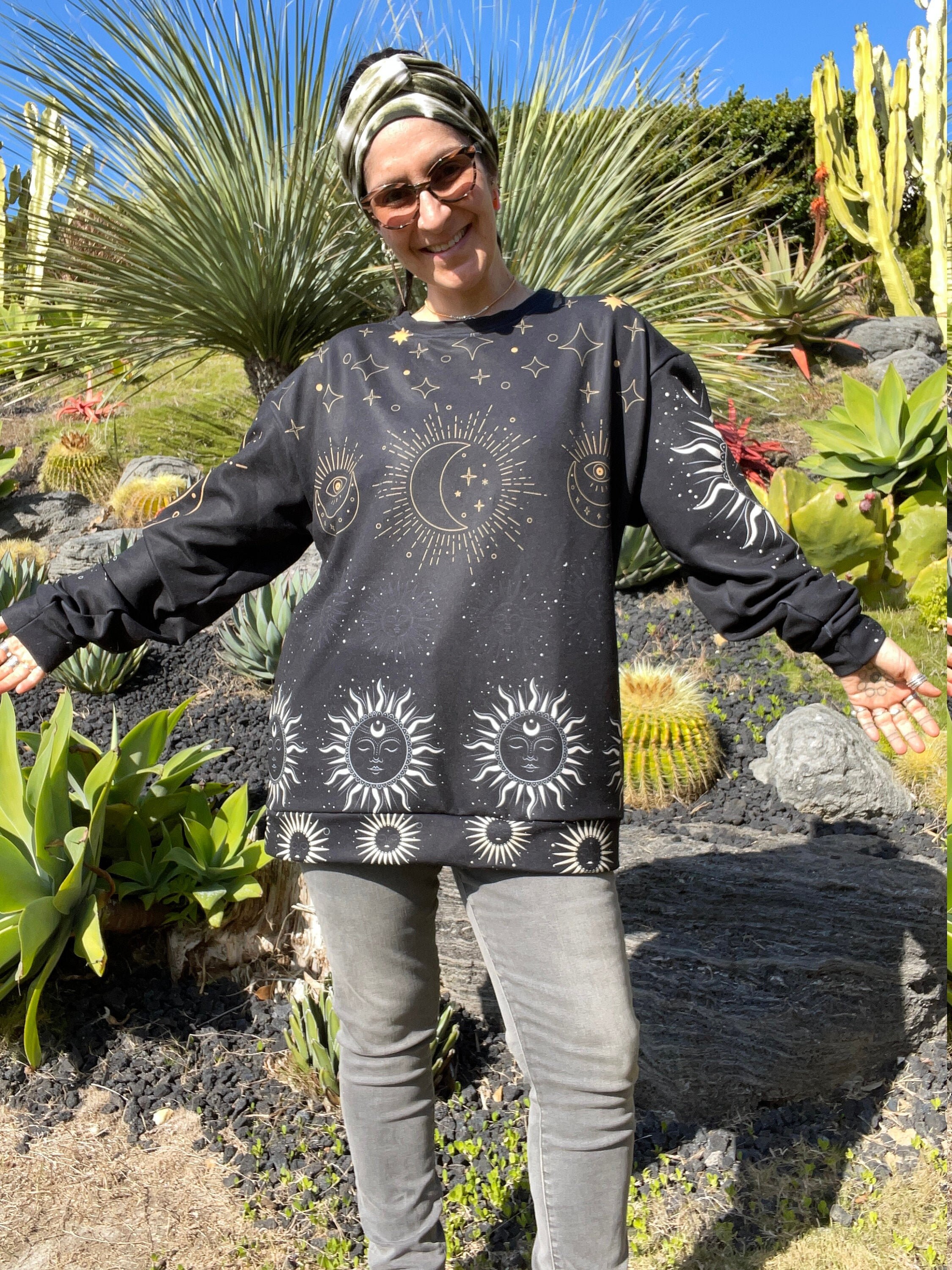 Butterflies Print Loose Blouse Long Sleeve Women's Vintage Graphic Oversized Crewneck Sweatshirts Whale Sun Moon
