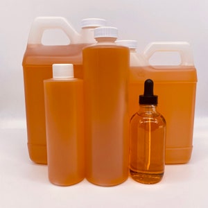 Unrefined papaya seed oil. Organic and handmade