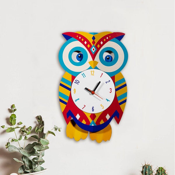 Orologio in legno gufo, orologio da parete, orologio a pendolo, decorazione della casa, orologio animale, regalo per lei, decorazione da parete, decorazione della camera da letto, decorazione della camera dei bambini