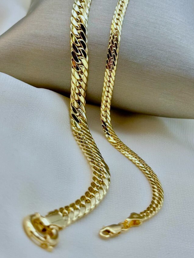 Collana Catena Oro Giallo 18 Carati Stile Cubano Miami 10 Mm 23 Pollici 111 Grammi