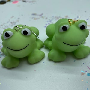 Happy Light Green Rubber Frog Earrings! Cute Froggys!