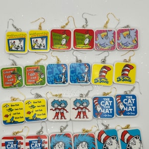 Dr. Seuss Ohrringe aus dünnem Eraser Material! 12 verschiedene Seuss-Bücher! Perfekt für Lehrer + Buch, Universal + Seuss-Liebhaber!