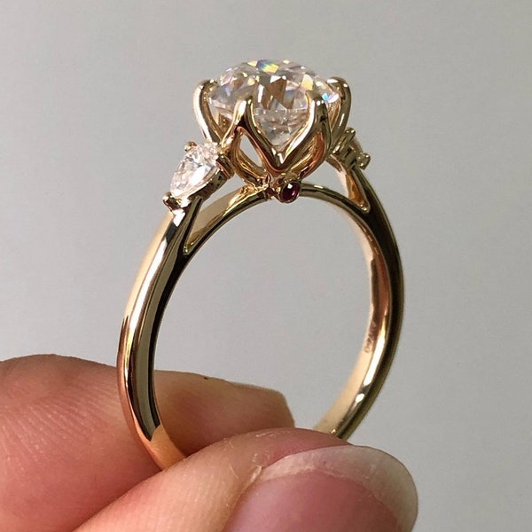 6 Prong 1.5CT Old Mine Cut Round Solitaire Art Deco Engagement Ring 14K Yellow Gold 3 Stone Cathedral Setting Wedding Anniversary Ring