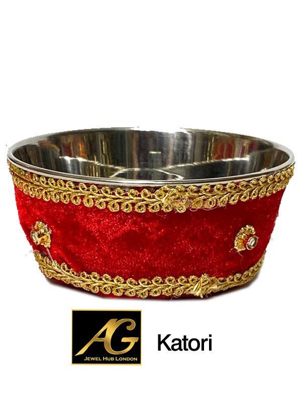 Haldi Stools Indian Wedding Haldi Mendi Set: Decorative Plates, Bowl, Stool - Etsy UK