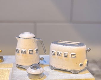 DIGITALE DATEI! 1/12 Miniatur Teekessel und Toaster Set aus Holz. STL-Datei