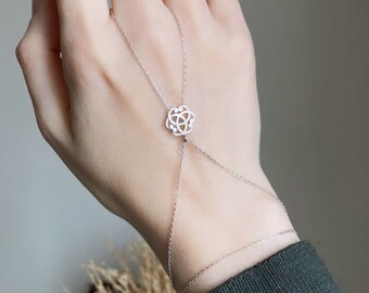 Hicarer16 Piece Layered Bracelet Set Vintage Flower Hand Chain Adjustable | Italy