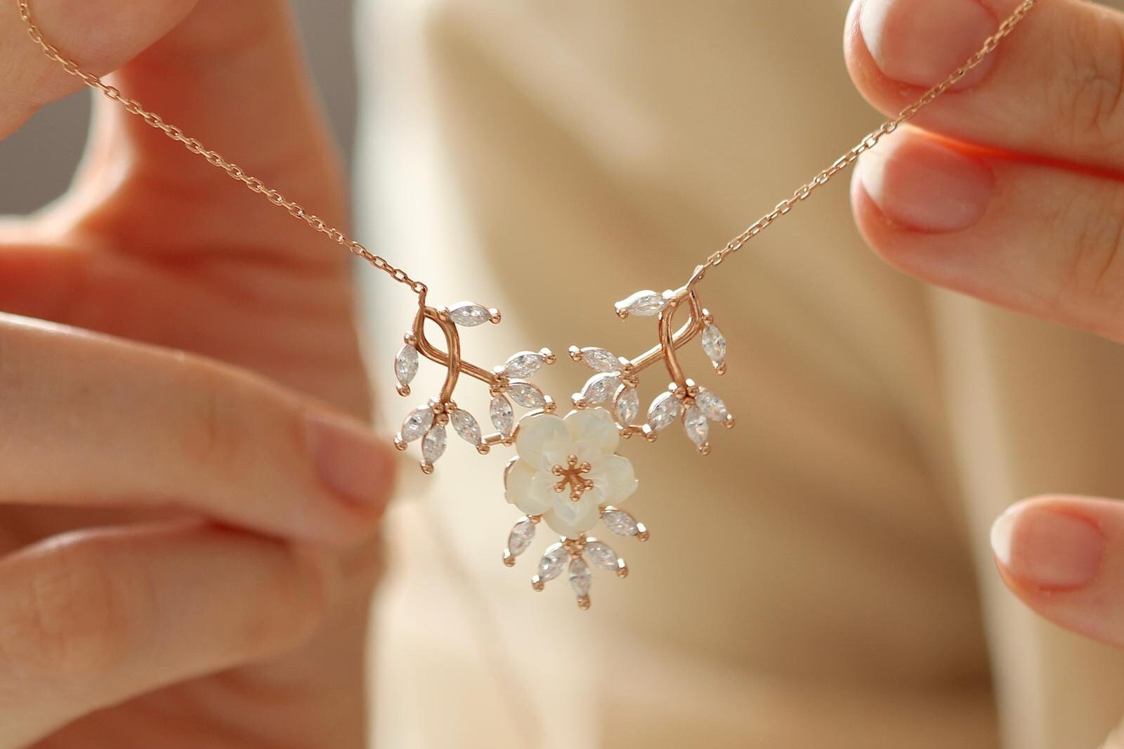 【TATIANA】Pearl Dot Blossom Pearl Necklace NZ2015〜2022SS Pearl – Tatiana M Designs