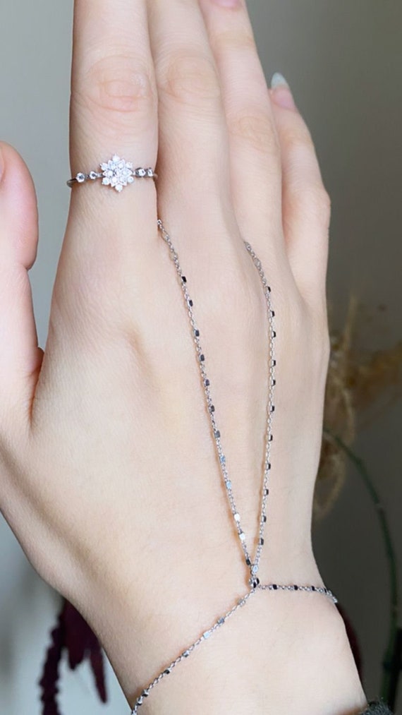 INS Fashion Bridal Crystal Ring Bracelet Boho Ladies Wedding Dinner Super  Flash Rhinestone Hand Back Chain Jewelry Accessories - AliExpress