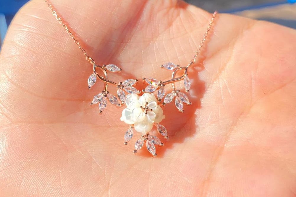 【TATIANA】Pearl Dot Blossom Pearl Necklace NZ2015〜2022SS il_fullxfull.3827537155_idb1.jpg