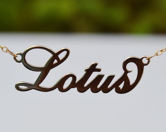 9ct Yellow Gold Personalised With End Flounce Carrie Font Name - Etsy 9ct Yellow Gold Personalised With End Flounce Carrie Font Name - Etsy