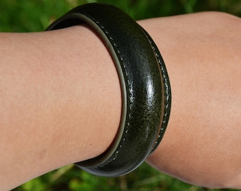 Genuine Leather Dark Green 28mm Wide 70mm Adjustable Bangle, Forest Green Cuff Bracelet, Earthy Green Bangle - Leather Jewellery
