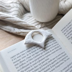 Porcelain Reading Ring