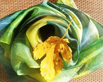 Green-st Patrick\'s Day silk scarf  21\'\' x 21\'\' Shamrock Silk Scarf | Blarney main image 4
