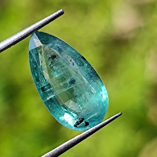 KYANITE Crystal - Rare Green Kyanite Faceted Crystal - Kyanite loose cabochon - healing crystal - Metaphysical crystal - Green tint kyanite