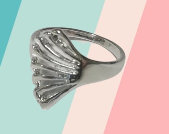 Seashell Ring, Silver Hippie Ring, Indie Rings, Bohemian Silver Ring, Women Silver Band,