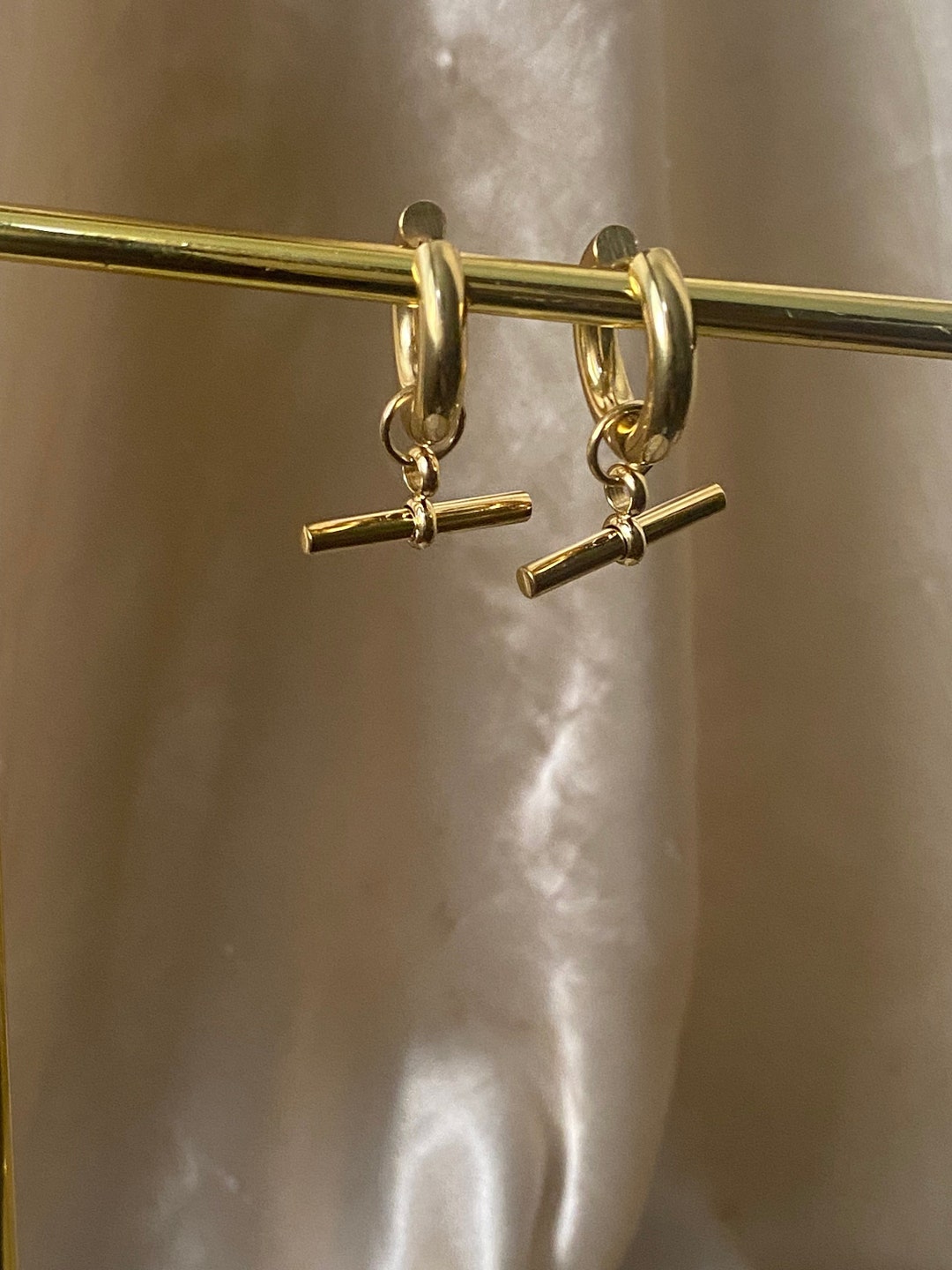 Threadless Bar Hoop T Bar Earring Hoops Gold Stainless Steel Chunky Hoops 18k Gold Plated ...