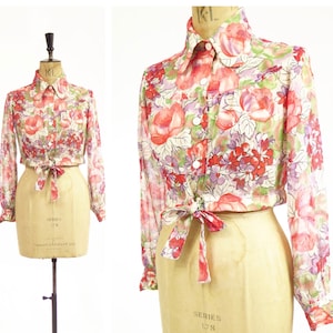 Vintage 1970s Floral Tie Front Cropped Boho Peasant Blouse