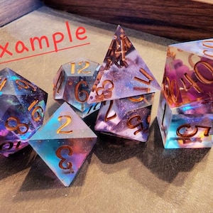 Mixed Singles 7 piece D&D Dice Set