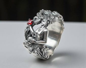 Handgemaakte Persephone sterlingzilveren ring | Granaat, Griekse godin