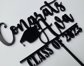 Congrats graduate class of 2025 custom cake topper. Graduation party decor.
