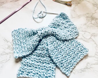 Crochet Bow Barrette