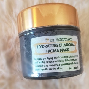 Hydrating Charcoal Facial Mask For Acne and Wrinkles