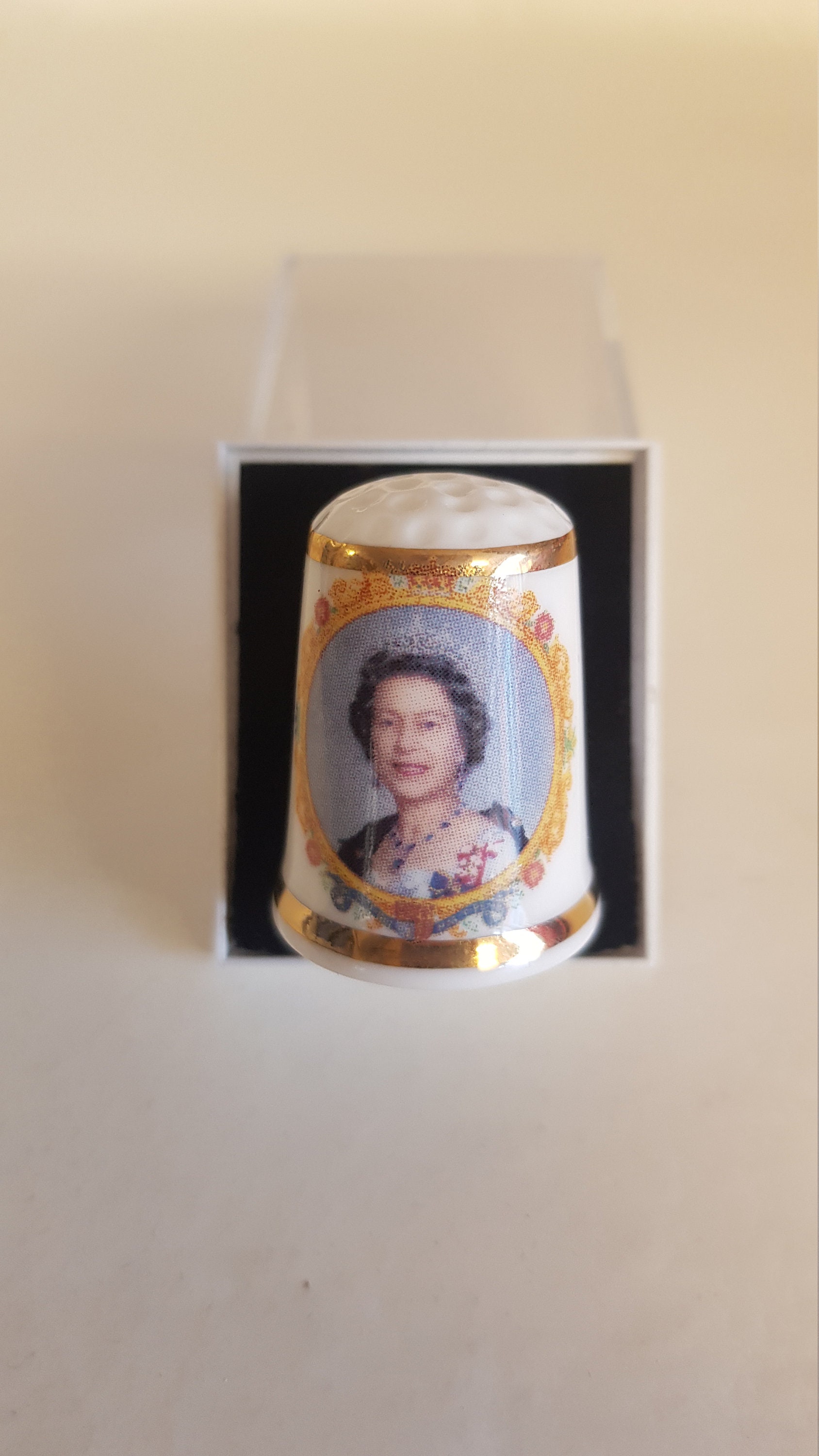 Queen Elizabeth Golden jubilee Thimble in display boxgift for Etsy