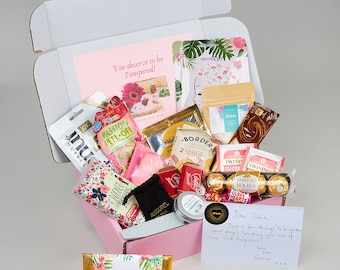 Christmas Self Care Gift Box: Spa & Treats Pamper Hamper