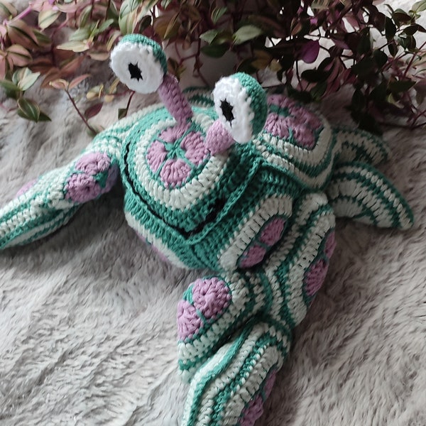 Karl the crab, crocheted, handmade