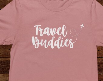 Camiseta de Travel Buddies, camisetas de vacaciones a juego, pasión por los viajes, camiseta de agente de viajes, camiseta de mejor amigo para vacaciones, atuendo de viaje para parejas