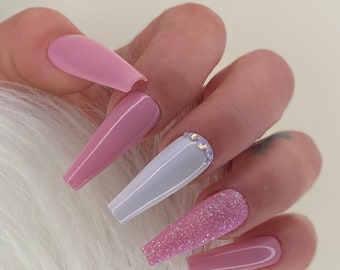 1000Stk 3mm Star Acryl Flache Rückseite Strasssteine Nagel Kunst Phone Weiß PP 1000Stk 3mm Star Acryl Flache Rückseite Strasssteine Nagel Kunst Phone Weiß PP