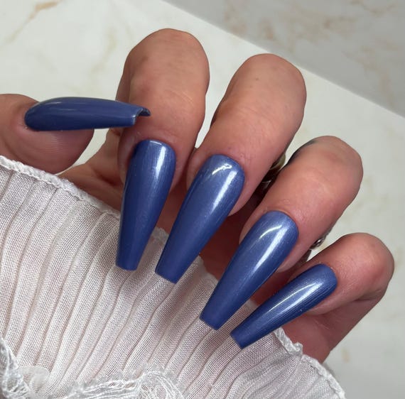 Press on Nails Metallic Jeansblau | Clean Basic Nails