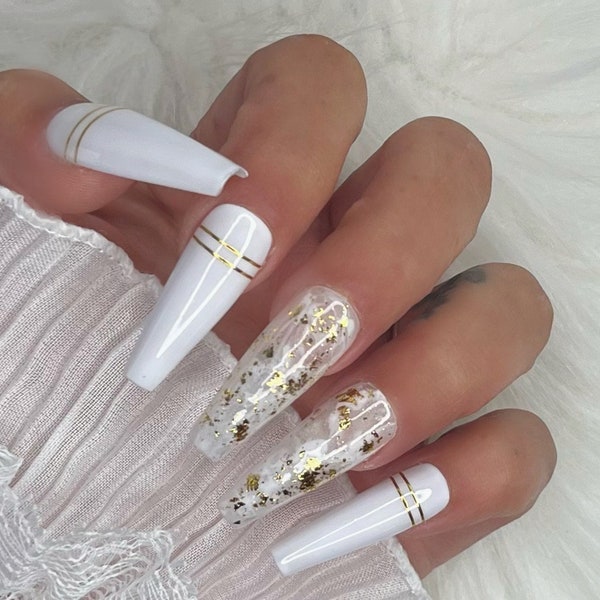 Press on Nails Weiß White golden Flakes gold