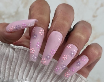 Press on Nails spring Rosa Blümchen lila weiß pink