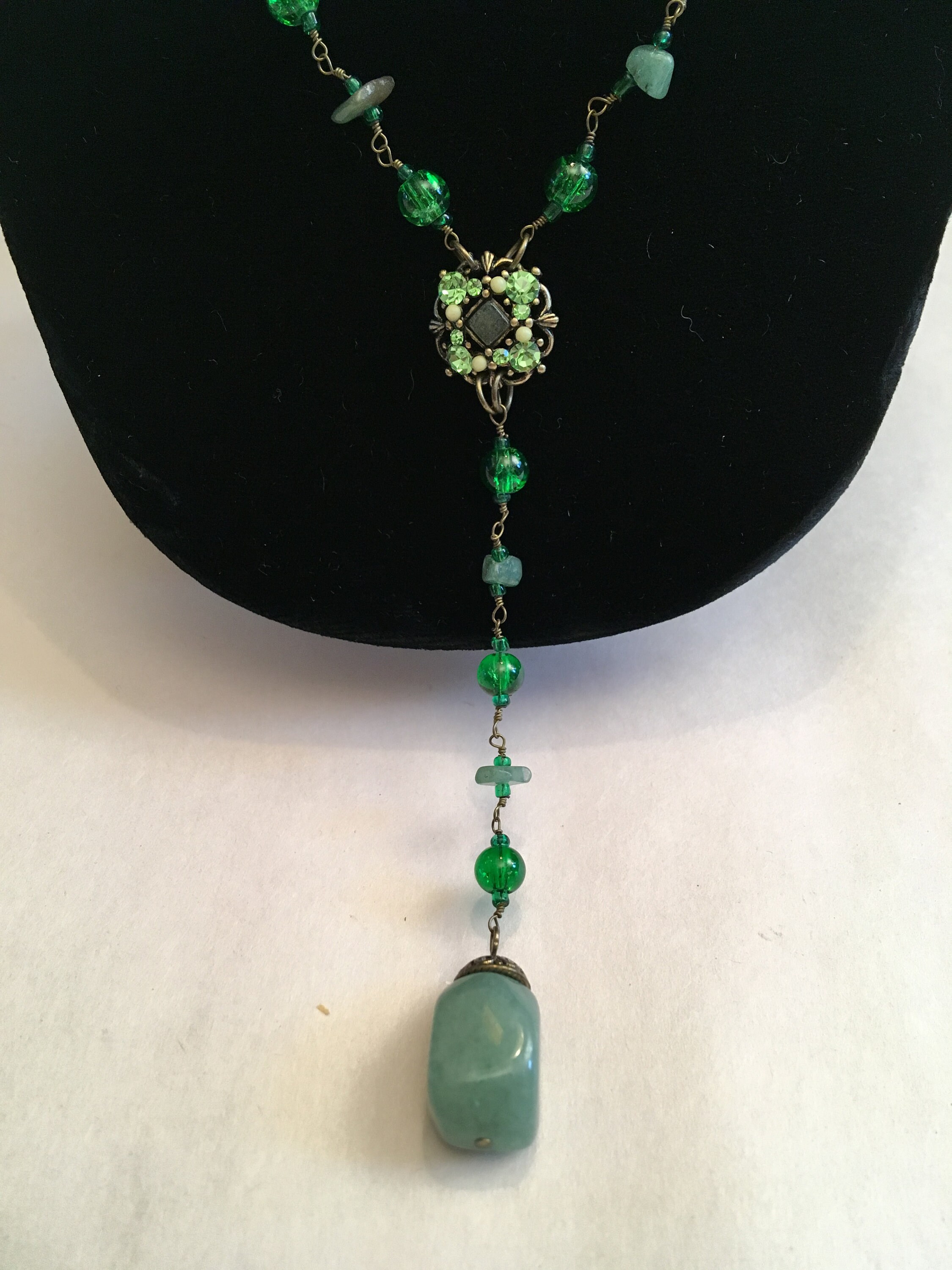 Collier court style Ethnique - Pendentif feuilles en Cuivre émaillé et