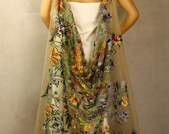 Embroidered Floral Bridal Cape, Wedding Veil (150cm)