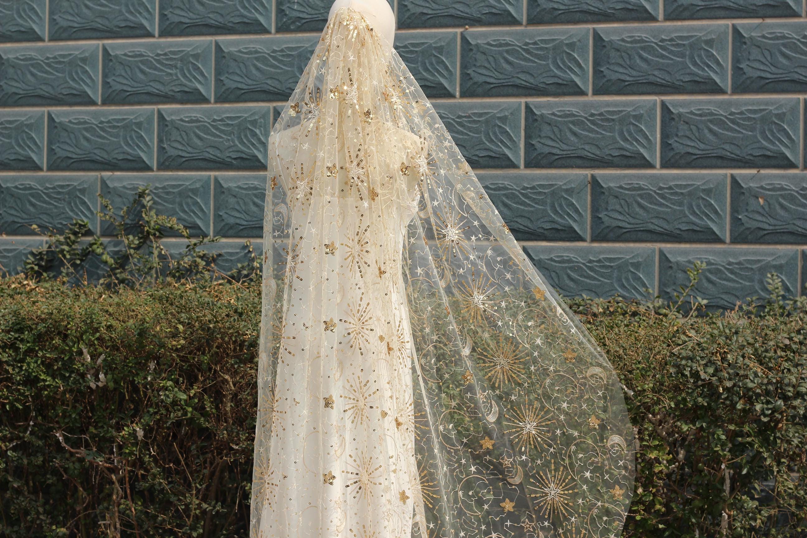 Wedding veil Embroidered with Golden Hair Comb New ✨✨ Gold Lace Applique Wedding Veil, Sequined Lace Bridal Veils  main image 4