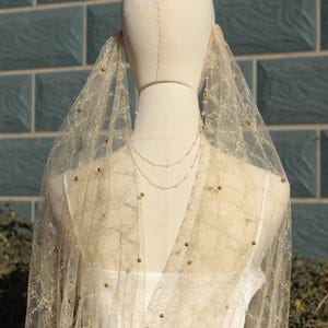 Pearl wedding Draped Veil,Drape Veil Hair Piece,bridal veil with head piece,Boho Wedding Veil,wedding hair piece pearls,Vintage Drape Veil