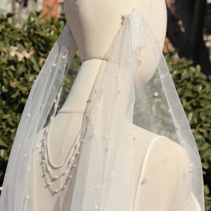 Pearl wedding Draped Veil,Vintage Drape Veil,Drape Veil Hair Piece,bridal veil with head piece,Boho Wedding Veil,wedding hair piece pearls