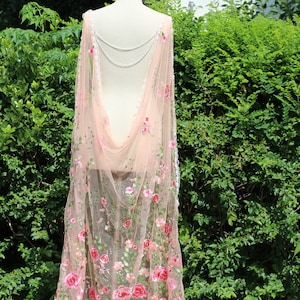 rosa Rose Blumen Hochzeit Umhang, bestickt Braut Umhang, mit Blumen bestickt Hochzeit Umhang,Farbe Blumen Braut Umhang, Garten Blumen Braut Umhang