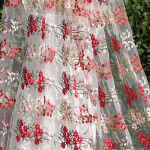 Red Pink Floral wedding Veil,flower botanical wedding veil flower Embroidered veil,Floral bridal veil for bride,flower Bridal Veil Colored