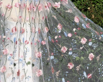 花柄ウェディングベール：シークレットガーデン、色鮮やかな野花